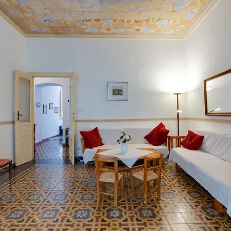 Appartamento Palazzo Storico Del 1600 *